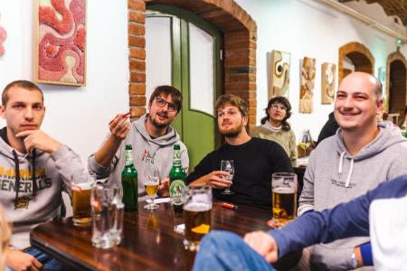 dan-mladinskih-centrov-pub-kviz (7)